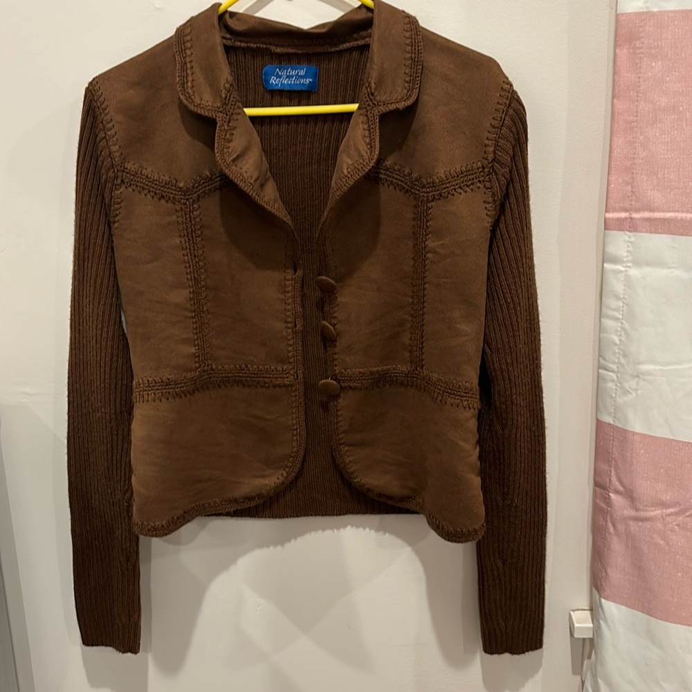 Brown sweater